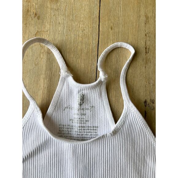 Free People Movement Crop Run Tank - Size XS/S - White - NWOT - Picture 5 of 5